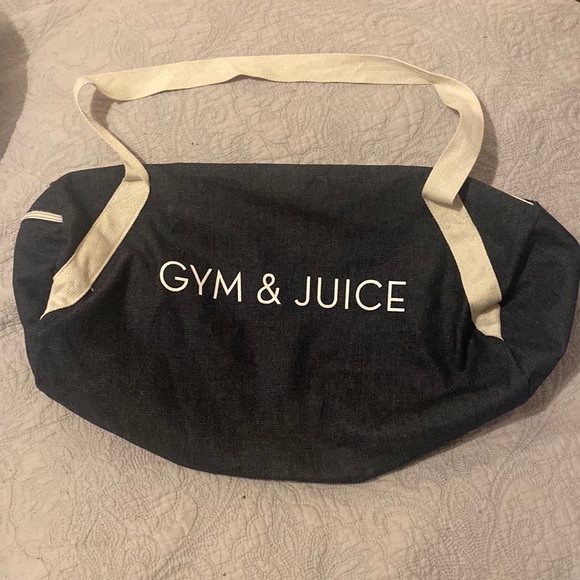 Gym & Juice bag - Picture 1 of 3